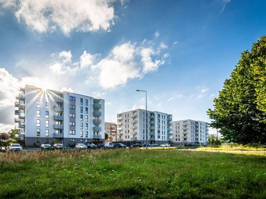 Wohnung zur Miete 795 € 2 Zimmer 58,8 m² 3. Geschoss frei ab 01.07.2026 Ilja-Ehrenburg-Straße Toitenwinkel Rostock 18147