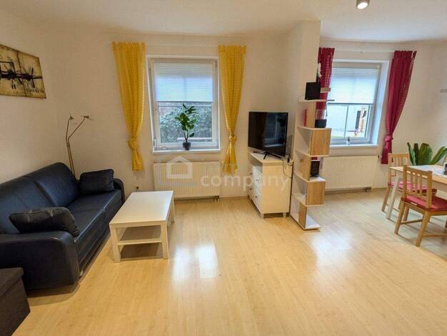 Wohnung zum Kauf 189.000 € 2 Zimmer 62 m² EG Wiener Neustadt 2700