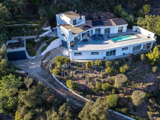 Haus zum Kauf 1.920.000 € 161 m² 2.207 m² Grundstück Maure Vieille-La Napoule Mandelieu-La-Napoule 06210