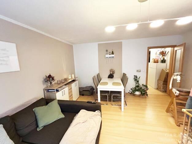 Wohnung zur Miete 790 € 2 Zimmer 57 m² 2. Geschoss frei ab 01.06.2026 Mitte Stuttgart 70184