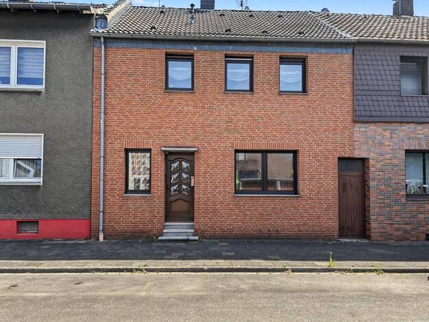 Reihenmittelhaus zum Kauf 229.000 € 4 Zimmer 96 m² 152 m² Grundstück Hochheide Homberg / Ruhrort / Baerl 47198