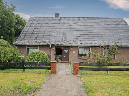 Einfamilienhaus zum Kauf provisionsfrei 188.500 € 7 Zimmer 175 m² 2.579 m² Grundstück Geversdorf 21784