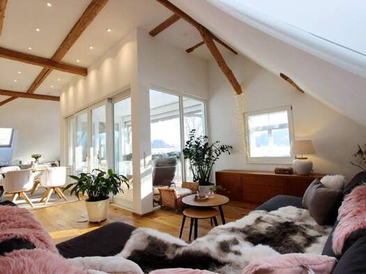 Loft zur Miete 1.275 € 2,5 Zimmer 91,6 m² frei ab 01.03.2026 Engelitz Hergatz 88145