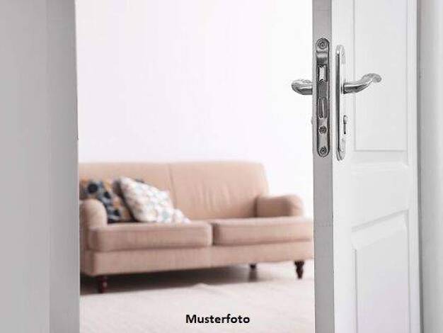 Doppelhaushälfte zum Kauf 190.000 € 7 Zimmer 146 m² 561 m² Grundstück Stadtallendorf 35260