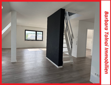 Wohnung zur Miete 1.300 € 2,5 Zimmer 124 m² Dachgeschoss frei ab sofort Oberstenfeld Oberstenfeld 71720