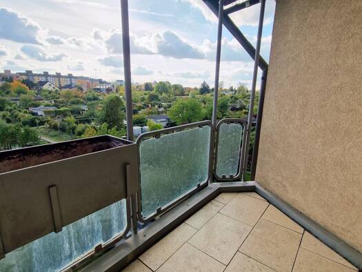 Wohnung zur Miete 650 € 2 Zimmer 65 m² Geschoss 3/4 frei ab sofort Pretzfelder Straße 28 Thon Nürnberg 90425