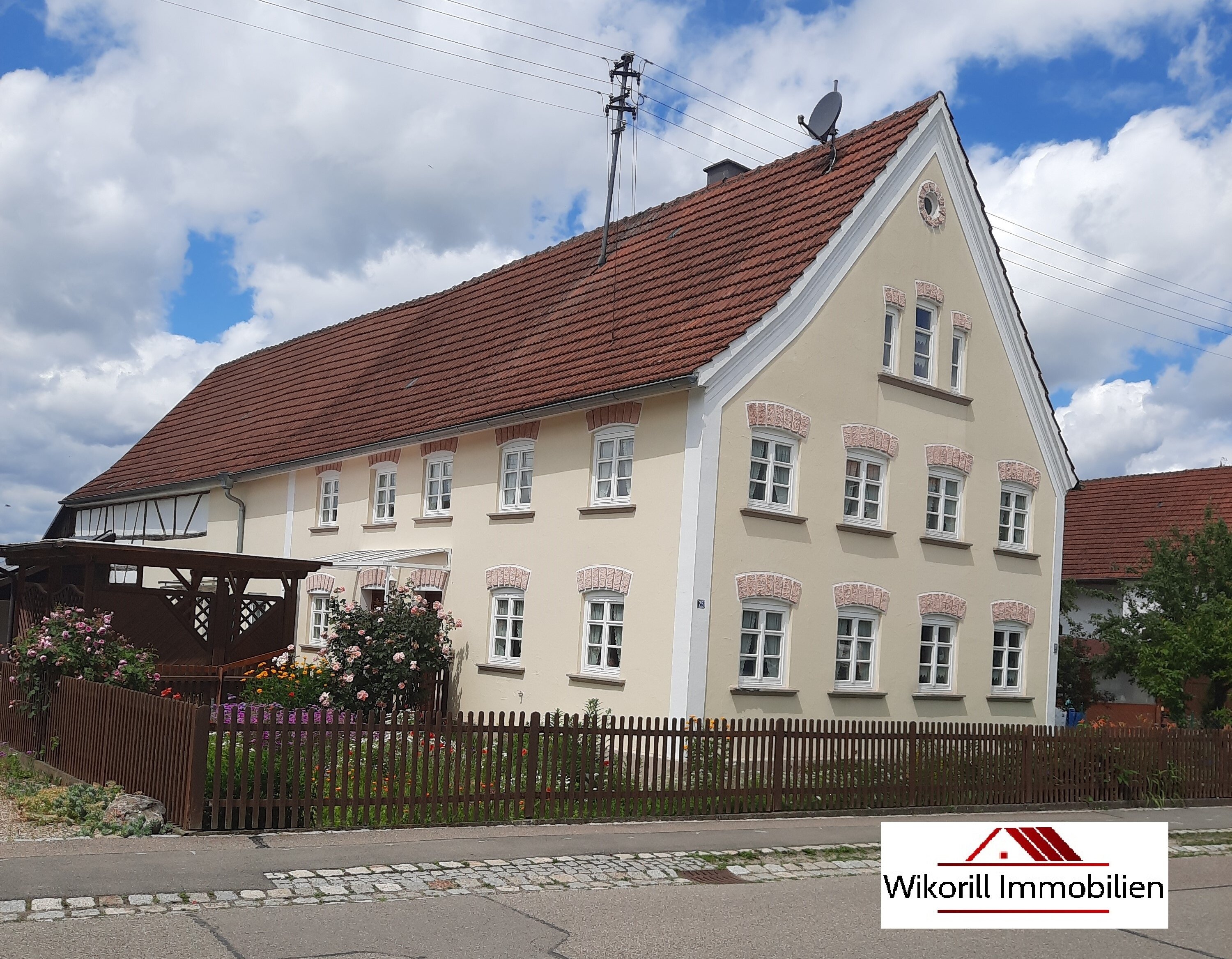 Bauernhaus zum Kauf 430.000 € 7 Zimmer 200 m²<br/>Wohnfläche 1.754 m²<br/>Grundstück ab sofort<br/>Verfügbarkeit Buch Buch 89290