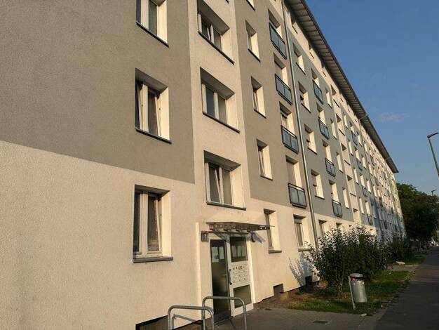 Wohnung zur Miete 436 € 2 Zimmer 44,5 m² 1. Geschoss frei ab 14.04.2026 Richard-Dehmel-Str. 5 Süd Ludwigshafen 67061