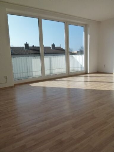 Wohnung zur Miete 880 € 4 Zimmer 92 m² 1. Geschoss frei ab 01.02.2025 Herzogenaurach 2 Herzogenaurach 91074