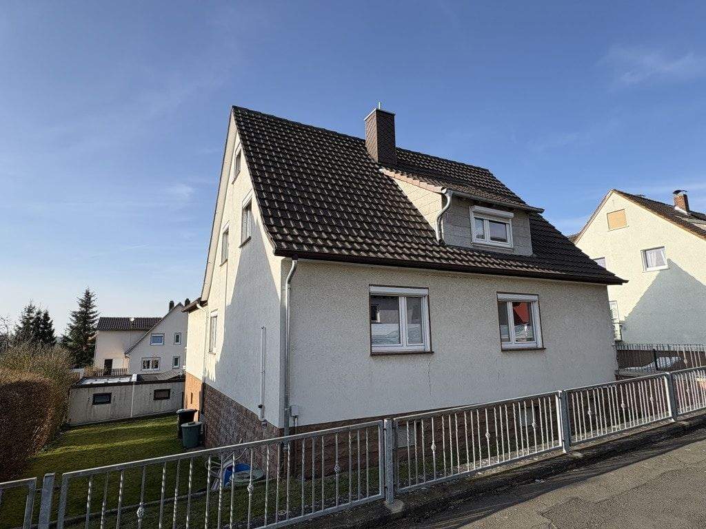 Immobilie in Felsberg - Vermietetes Ein-/Zweifamilienhaus in ruhiger Lage von Gensungen - Bild 4