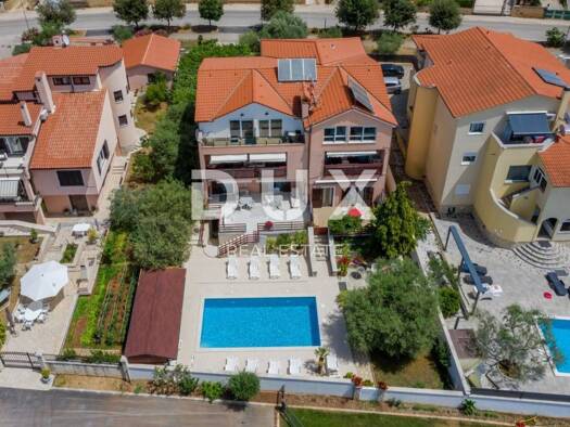 Haus zum Kauf 2.490.000 € 30 Zimmer 650 m² Vodnjan