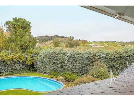 Chalet zum Kauf 3.000.000 € 6 Zimmer 880 m² 1.385 m² Grundstück Madrid 28035