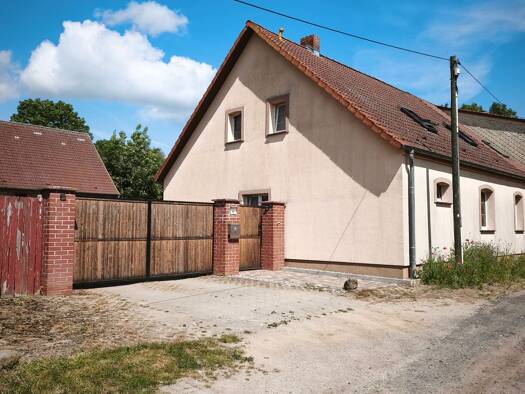 Doppelhaushälfte zum Kauf provisionsfrei 310.000 € 5 Zimmer 155 m² 1.982 m² Grundstück frei ab 01.08.2027 Wilhelmshof Usedom 17406