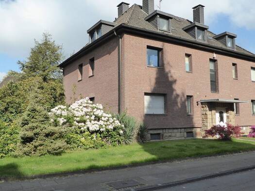 Wohnung zur Miete 670 € 2 Zimmer 50 m² Geschoss 2/3 frei ab 01.01.2027 Bergerhausen Essen 45136