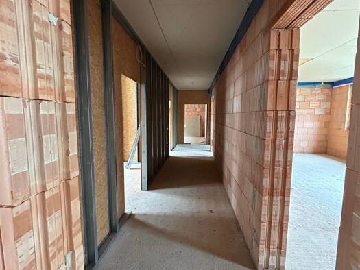 Mehrfamilienhaus zum Kauf als Kapitalanlage geeignet 590.000 € 12 Zimmer 370 m² 578 m² Grundstück Siebleber Straße 35 Gotha Gotha 99867