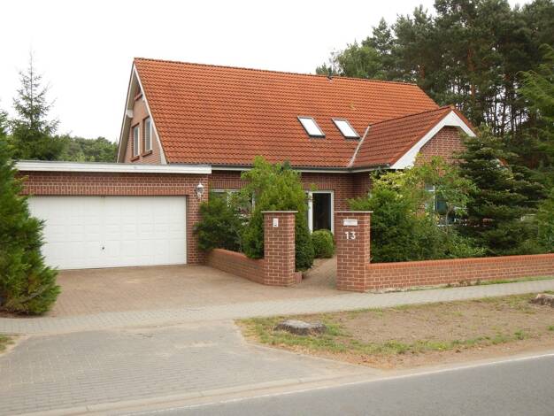 Einfamilienhaus zum Kauf provisionsfrei 449.000 € 9 Zimmer 240 m² 818 m² Grundstück Storkow Storkow (Mark) 15859