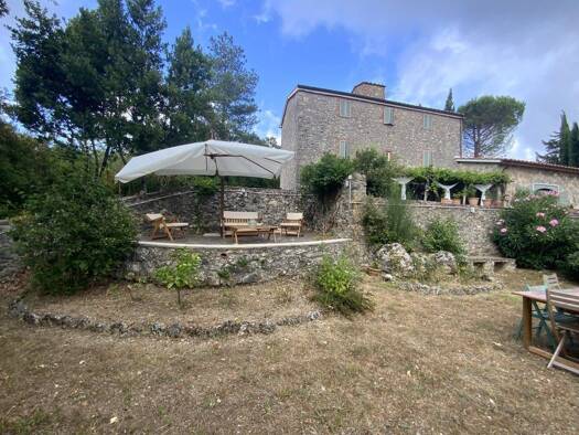 Villa zum Kauf 590.000 € 8 Zimmer 300 m² 20.000 m² Grundstück Massa Marittima