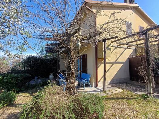 Haus zum Kauf 44.000 € 58 m² 130 m² Grundstück Migliano 06072