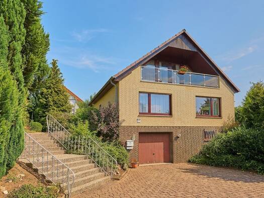 Einfamilienhaus zum Kauf 360.000 € 7 Zimmer 205 m² 1.613,7 m² Grundstück Bega Dörentrup 32694