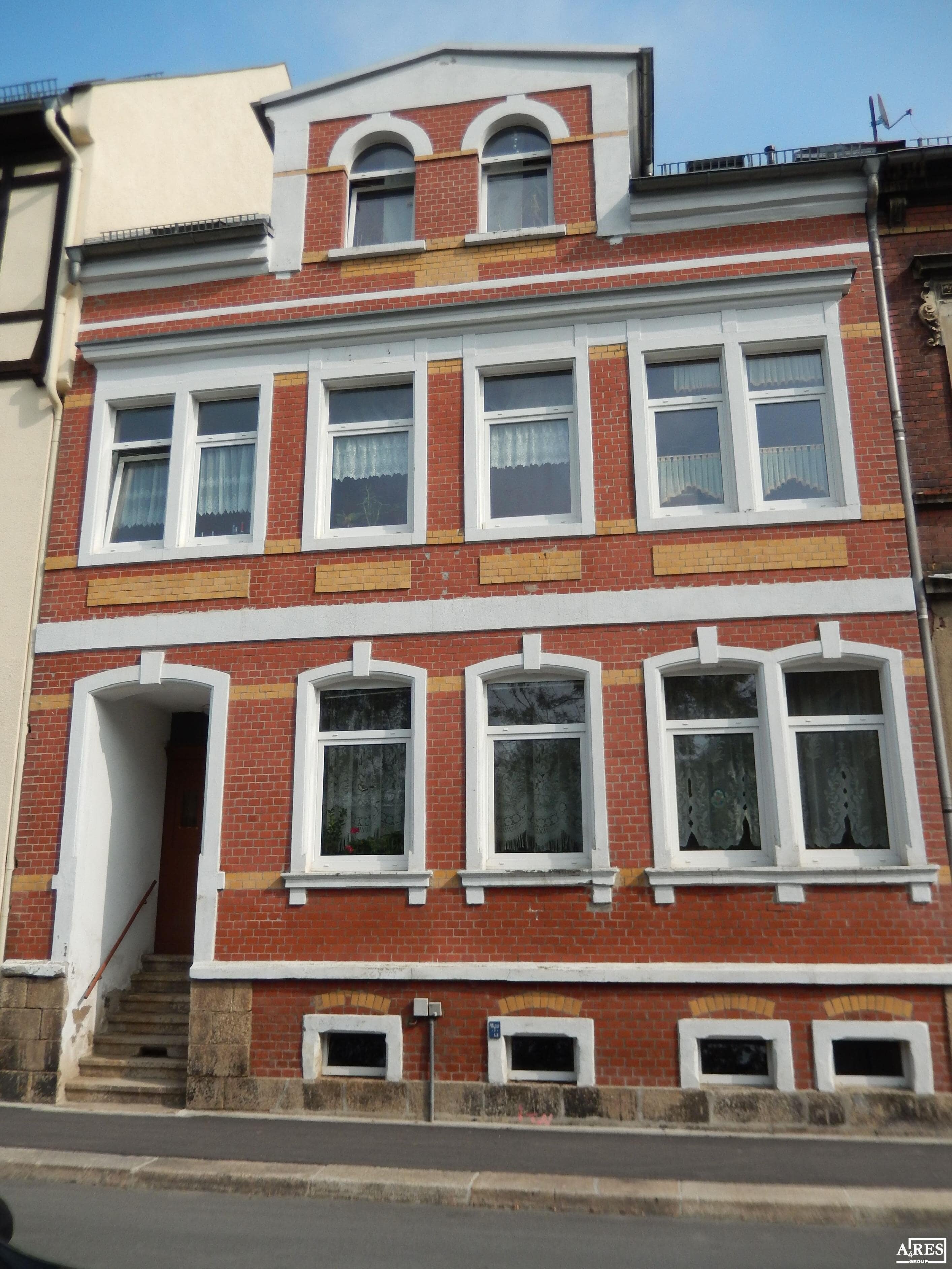 Mehrfamilienhaus zum Kauf als Kapitalanlage geeignet 99.000 € 8 Zimmer 166,5 m²<br/>Wohnfläche 130 m²<br/>Grundstück Mylau Mylau 08499