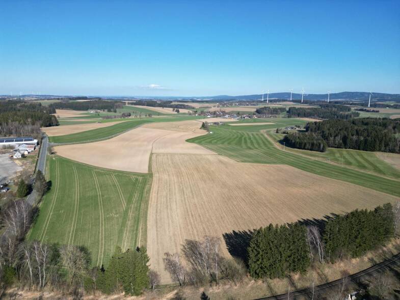 Gewerbegrundstück zum Kauf 2.117.500 € 88.229 m² Grundstück Stammbach Stammbach 95236