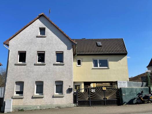 Mehrfamilienhaus zum Kauf als Kapitalanlage geeignet 450.000 € 7 Zimmer 190 m² 500 m² Grundstück Friedberg Friedberg 61169
