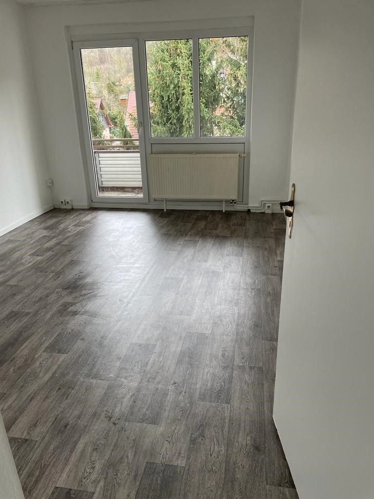 Wohnung zur Miete 420 € 58 m²<br/>Wohnfläche 3.<br/>Geschoss Am Bahnhof 38b Heldrungen Heldrungen 06577