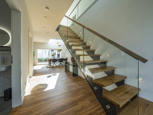 Haus zum Kauf provisionsfrei 649.786 € 6 Zimmer 180 m² 685 m² Grundstück Bonbaden Braunfels 35619