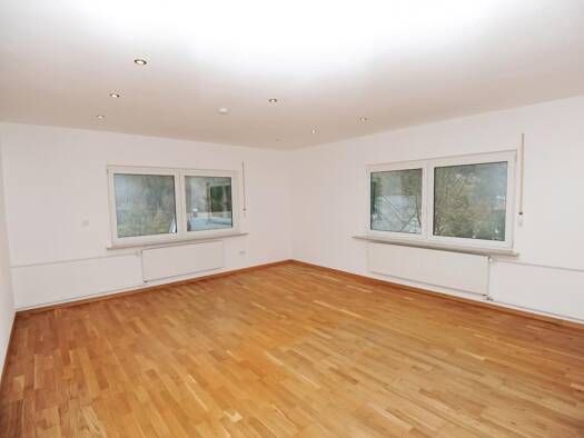 Wohnung zur Miete 890 € 4,5 Zimmer 115 m² frei ab sofort Schönmünzach Baiersbronn 72270