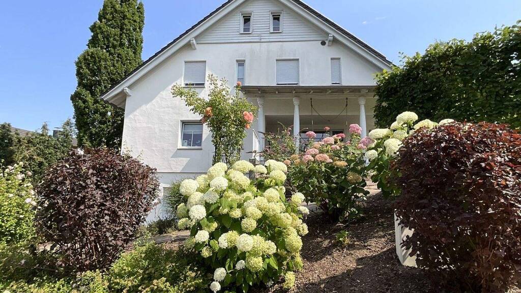 Haus zum Kauf 598.000 € 8 Zimmer 362 m² 798 m² Grundstück Olsberg 59939