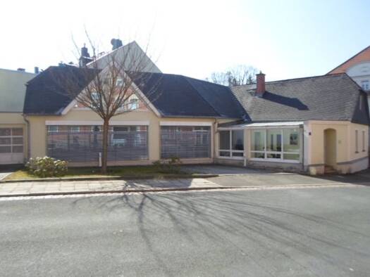 Einfamilienhaus zum Kauf 149.000 € 5 Zimmer 203 m² 400 m² Grundstück frei ab sofort Treuen 08233