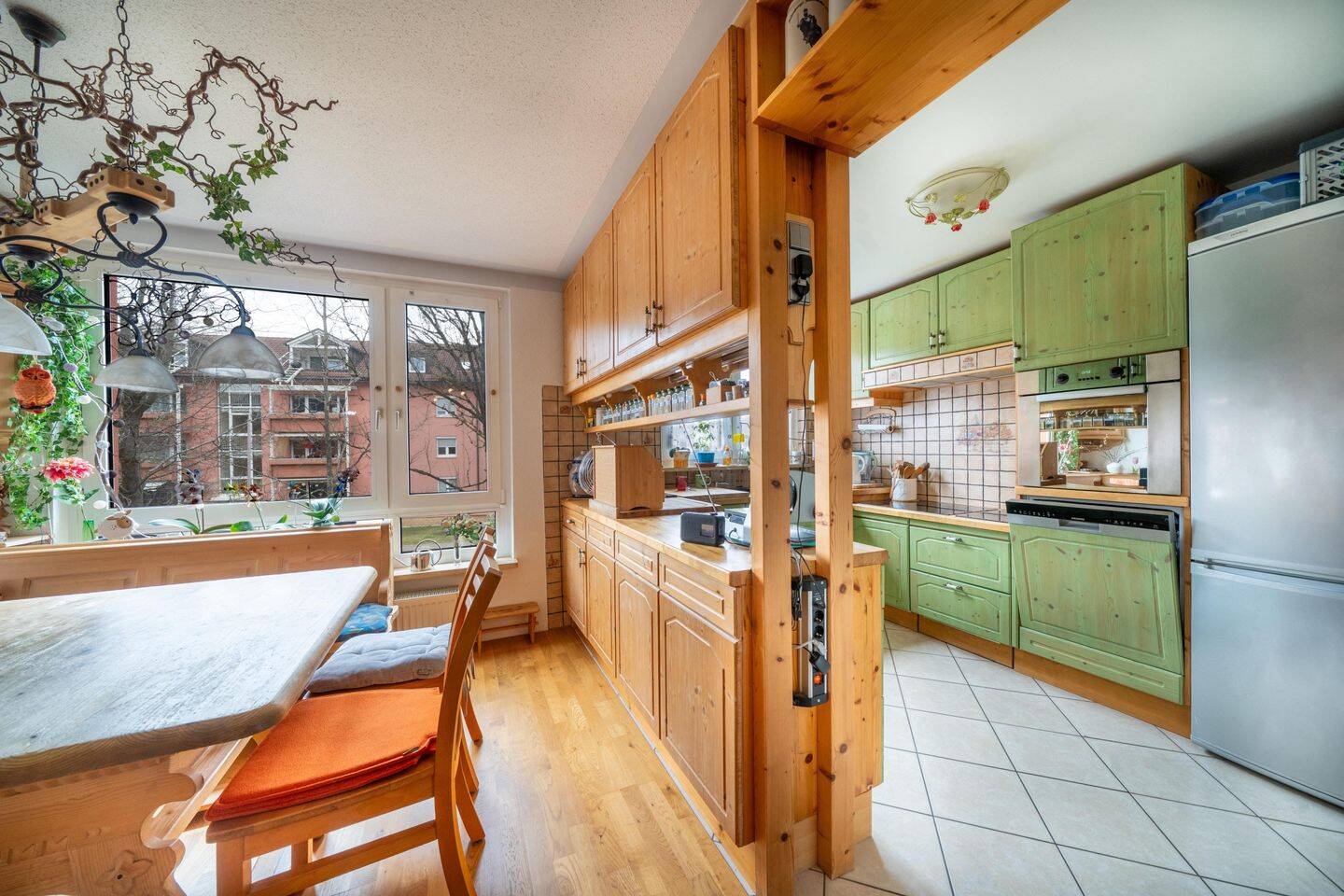 Property thumbnail 3