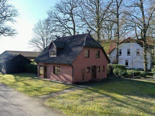 Einfamilienhaus zum Kauf 575.000 € 4 Zimmer 132 m² 2.592 m² Grundstück Hesedorf Gyhum / Hesedorf 27404