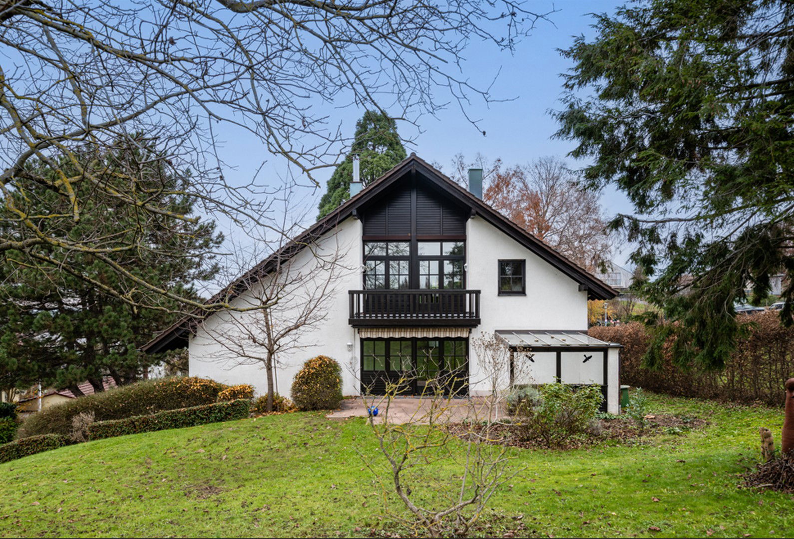 Einfamilienhaus zum Kauf provisionsfrei 1.000.000 € 8 Zimmer 254 m²<br/>Wohnfläche 2.450 m²<br/>Grundstück Steinbach Baden-Baden Steinbach 76534