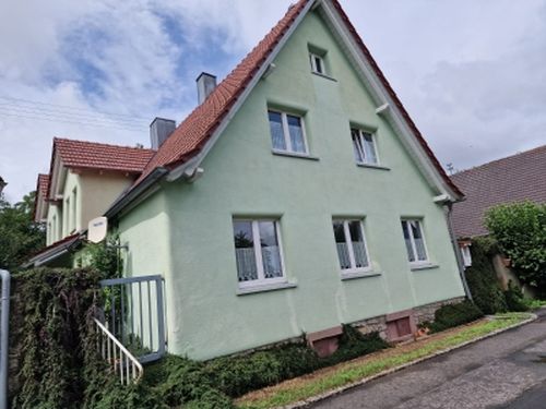 Einfamilienhaus zum Kauf 350.000 € 8 Zimmer 130 m²<br/>Wohnfläche 1.513 m²<br/>Grundstück Müdesheim Arnstein , Unterfr 97450