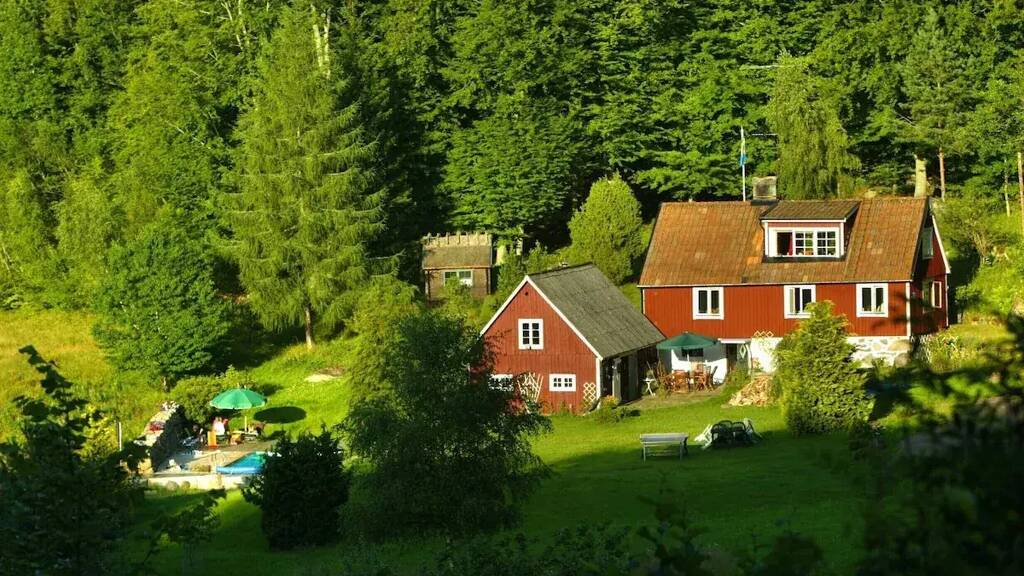 Villa zum Kauf provisionsfrei 295.000 € 5 Zimmer 100 m² 36.000 m² Grundstück Kristianstad