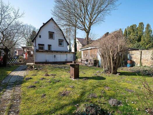 Einfamilienhaus zum Kauf 310.000 € 3 Zimmer 82 m² 1.412 m² Grundstück frei ab 01.01.2026 Nord Eggersdorf 15345