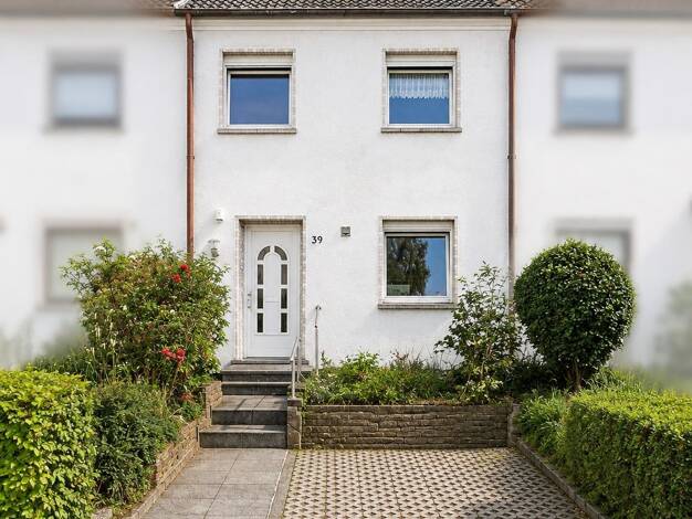 Reihenmittelhaus zum Kauf 299.500 € 5 Zimmer 100 m² 290 m² Grundstück Frillendorf Stadtbezirk I 45139