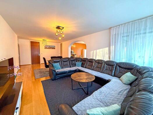 Wohnung zum Kauf 259.000 € 4 Zimmer 106,1 m² 1. Geschoss Stadtgebiet Göppingen 73033