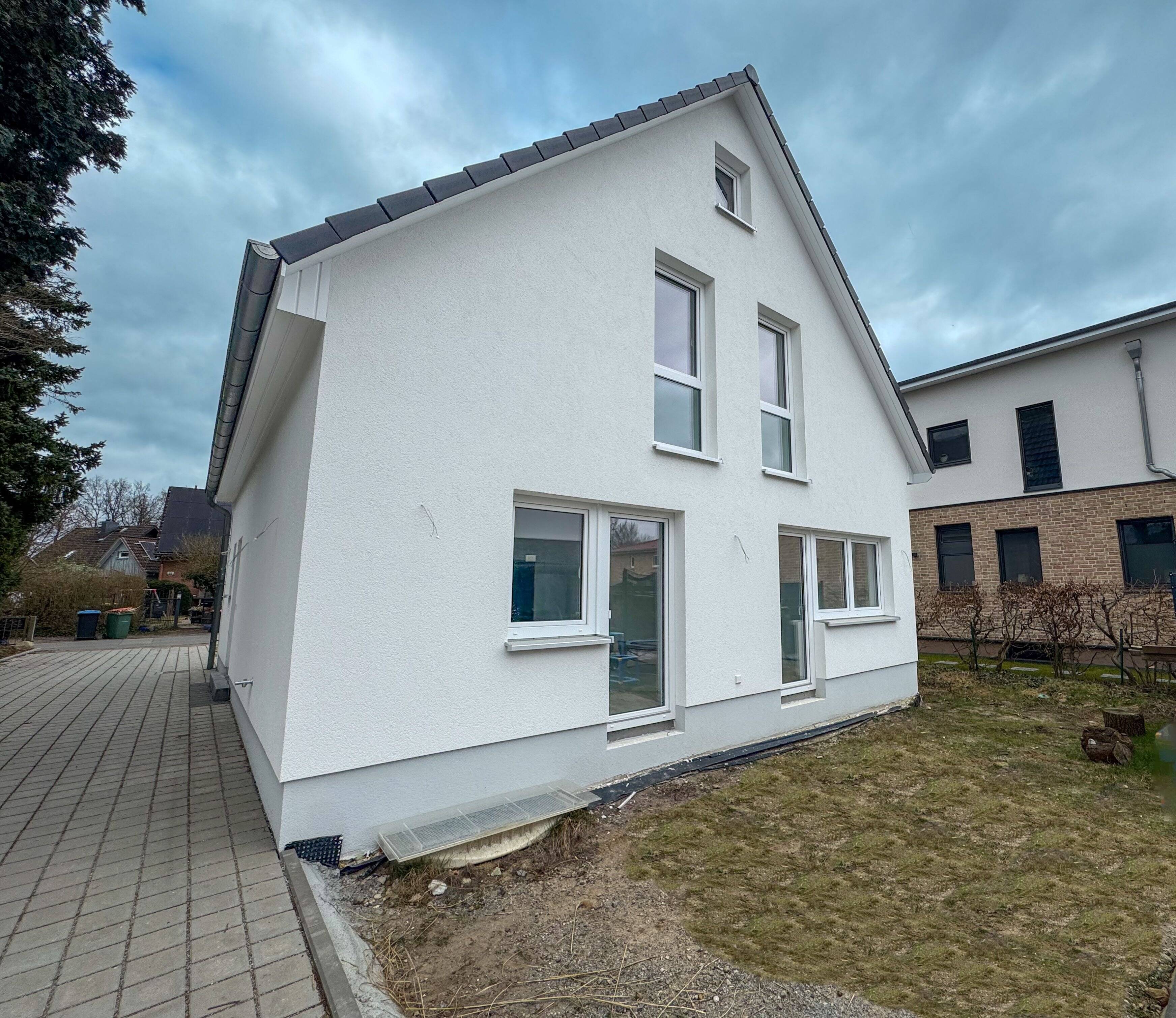 Property thumbnail 2