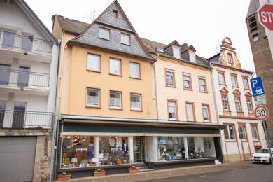 Mehrfamilienhaus zum Kauf 495.000 € 22 Zimmer 341 m² 265 m² Grundstück Zell Zell (Mosel) 56856