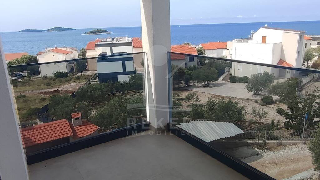 Penthouse zum Kauf - Erstbezug 360.000 € 3 Zimmer 96,1 m² 2. Geschoss Rogoznica 22202