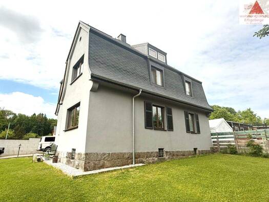 Villa zum Kauf 359.000 € 9 Zimmer 245 m² 2.610 m² Grundstück Lößnitz 08294