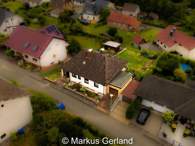 Einfamilienhaus zum Kauf provisionsfrei 275.000 € 8 Zimmer 164 m² 801 m² Grundstück Lärchenweg 4 Liebenau 34396