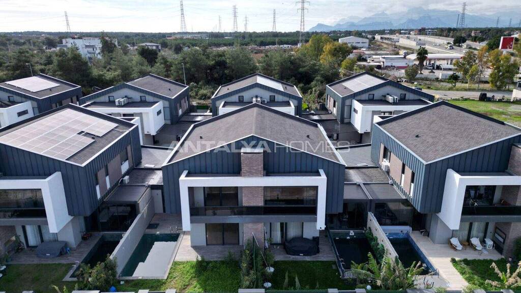 Doppelhaushälfte zum Kauf 370.000 € 5 Zimmer 240 m² Antalya 07190