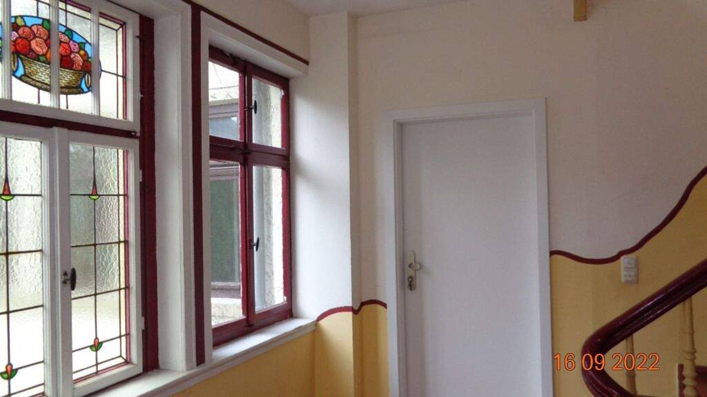 Wohnung zur Miete 755 € 3,5 Zimmer 105 m² 2. Geschoss frei ab 01.04.2026 Naumburg Naumburg (Saale) 06618