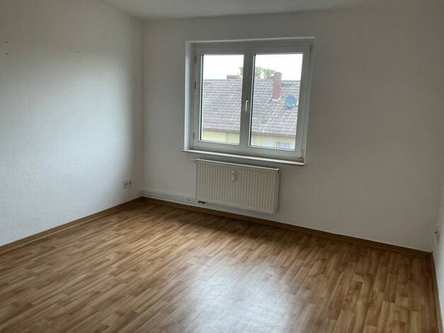 Wohnung zur Miete 504 € 2 Zimmer 48 m² 3. Geschoss frei ab 15.10.2026 Limesstraße 4 C Hanau Hanau 63450