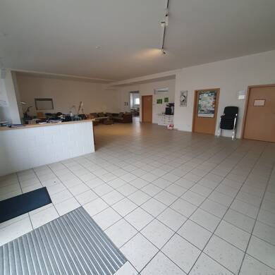 Büro-/Praxisfläche zur Miete 1.000 € 190 m² Bürofläche Neuler Neuler 73491