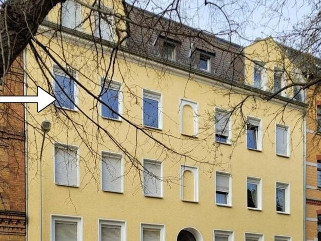 Wohnung zur Miete 270 € 2 Zimmer 48,3 m² frei ab sofort Greiz 07973