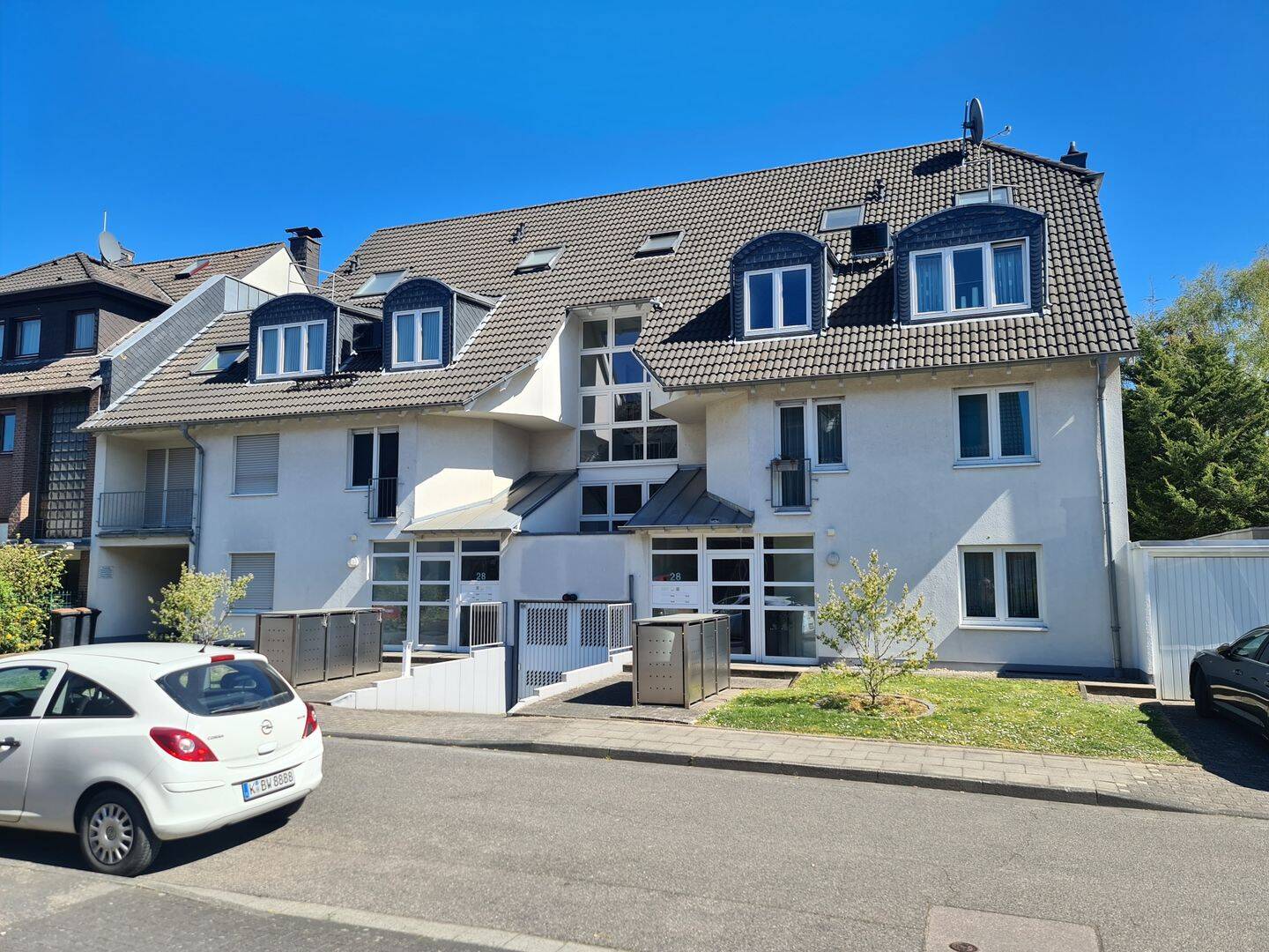 Property thumbnail 2